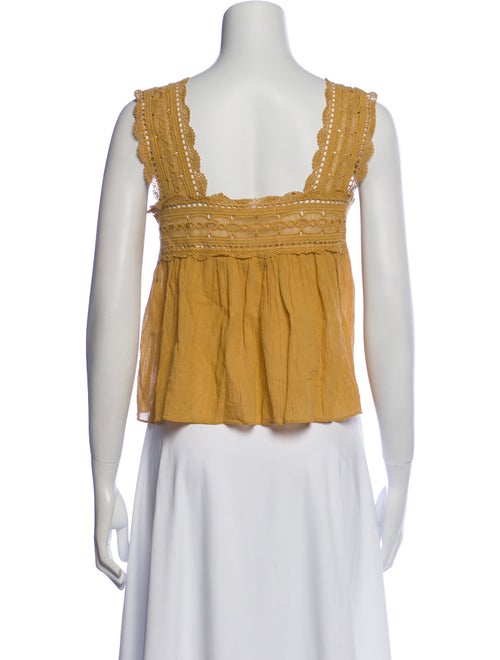 DÔEN Square Neckline Sleeveless Crop Top