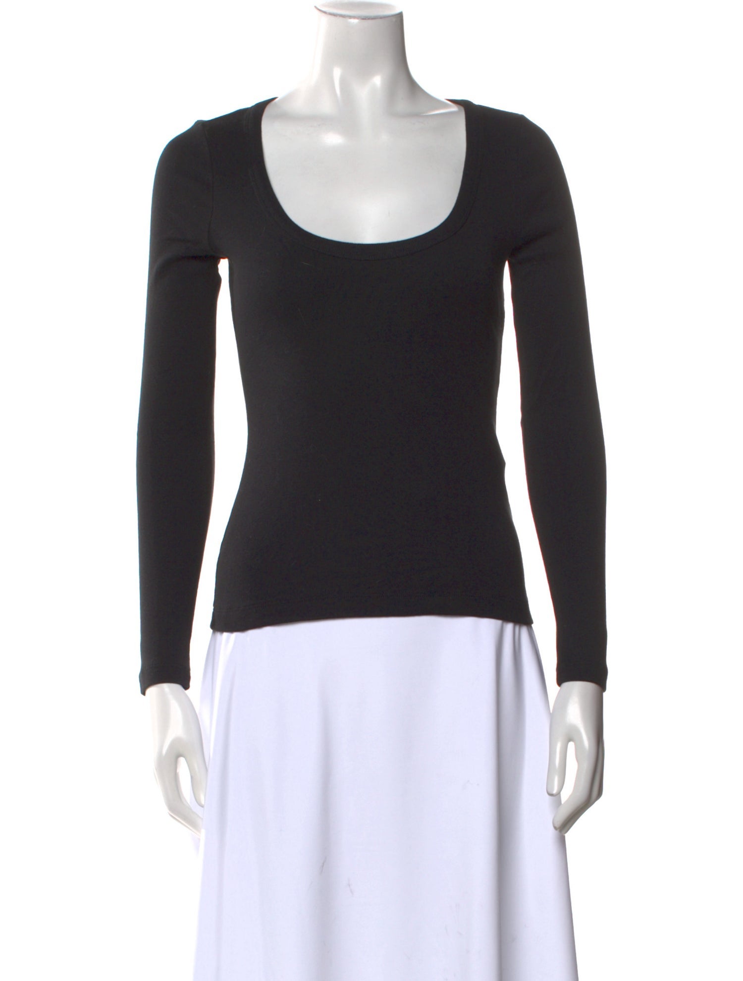 DÔEN Scoop Neck Long Sleeve Top