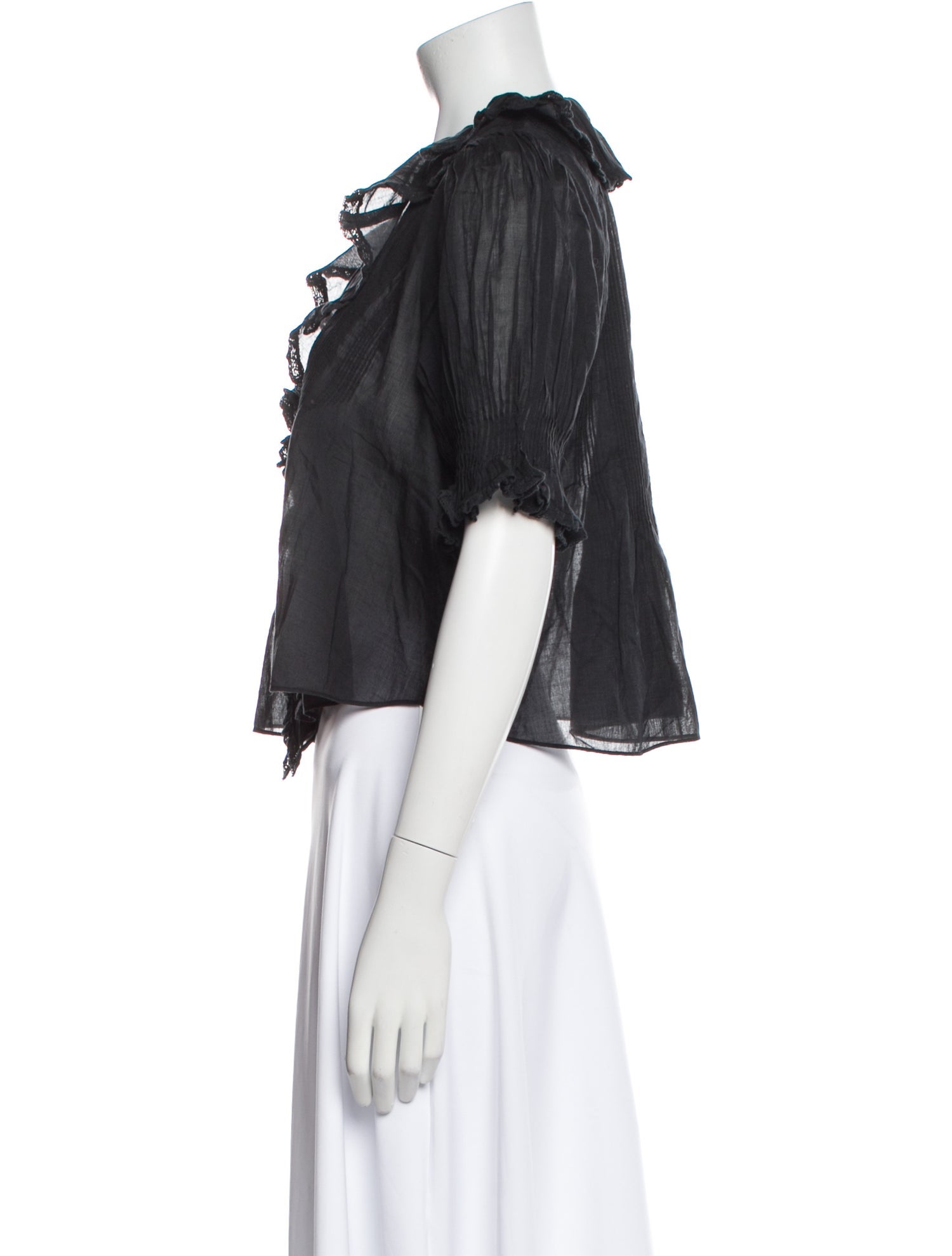 DÔEN V-Neck Short Sleeve Crop Top