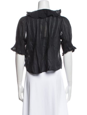 DÔEN V-Neck Short Sleeve Crop Top