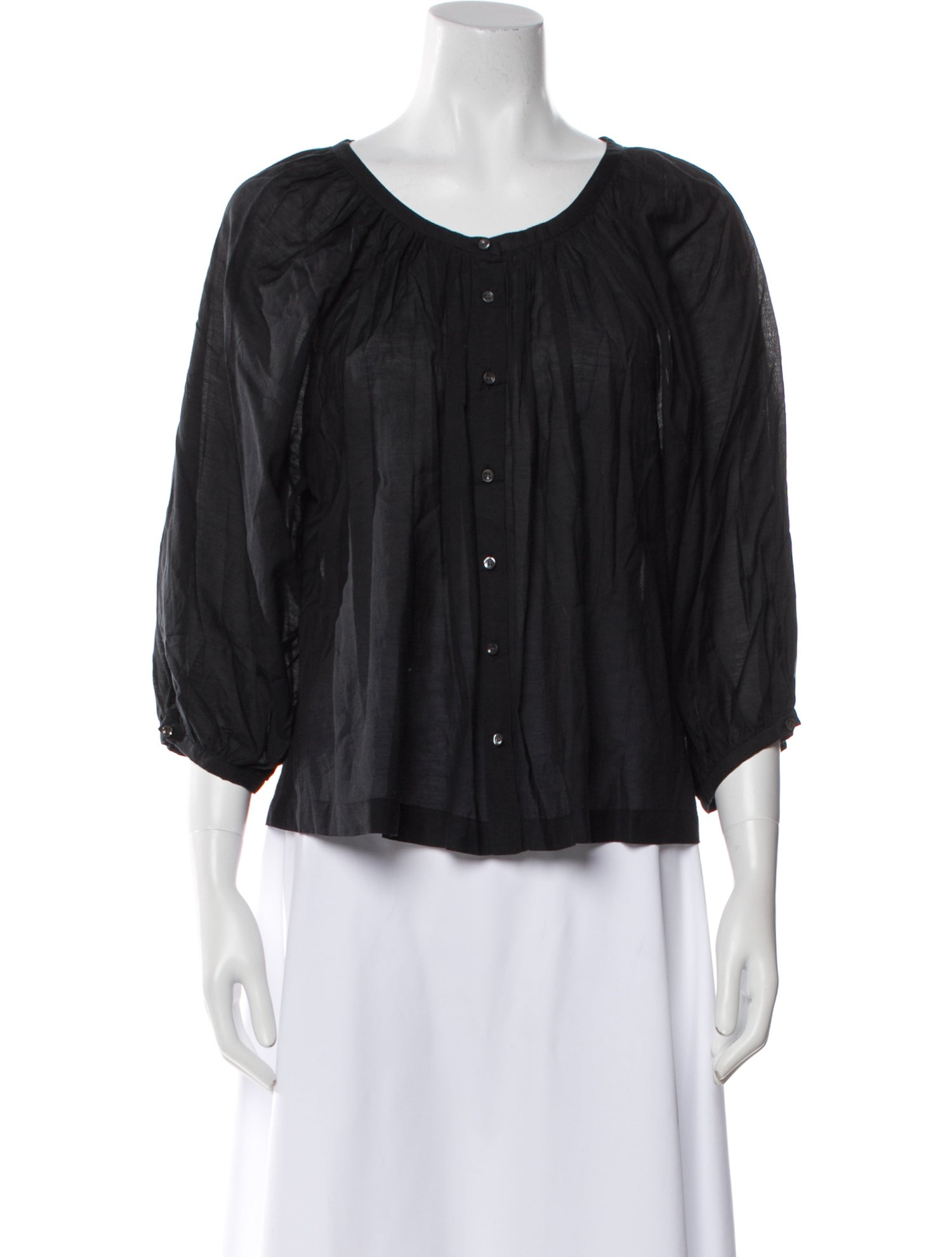 DÔEN Scoop Neck Three-Quarter Sleeve Button-Up Top