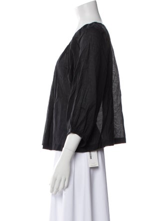 DÔEN Scoop Neck Three-Quarter Sleeve Button-Up Top