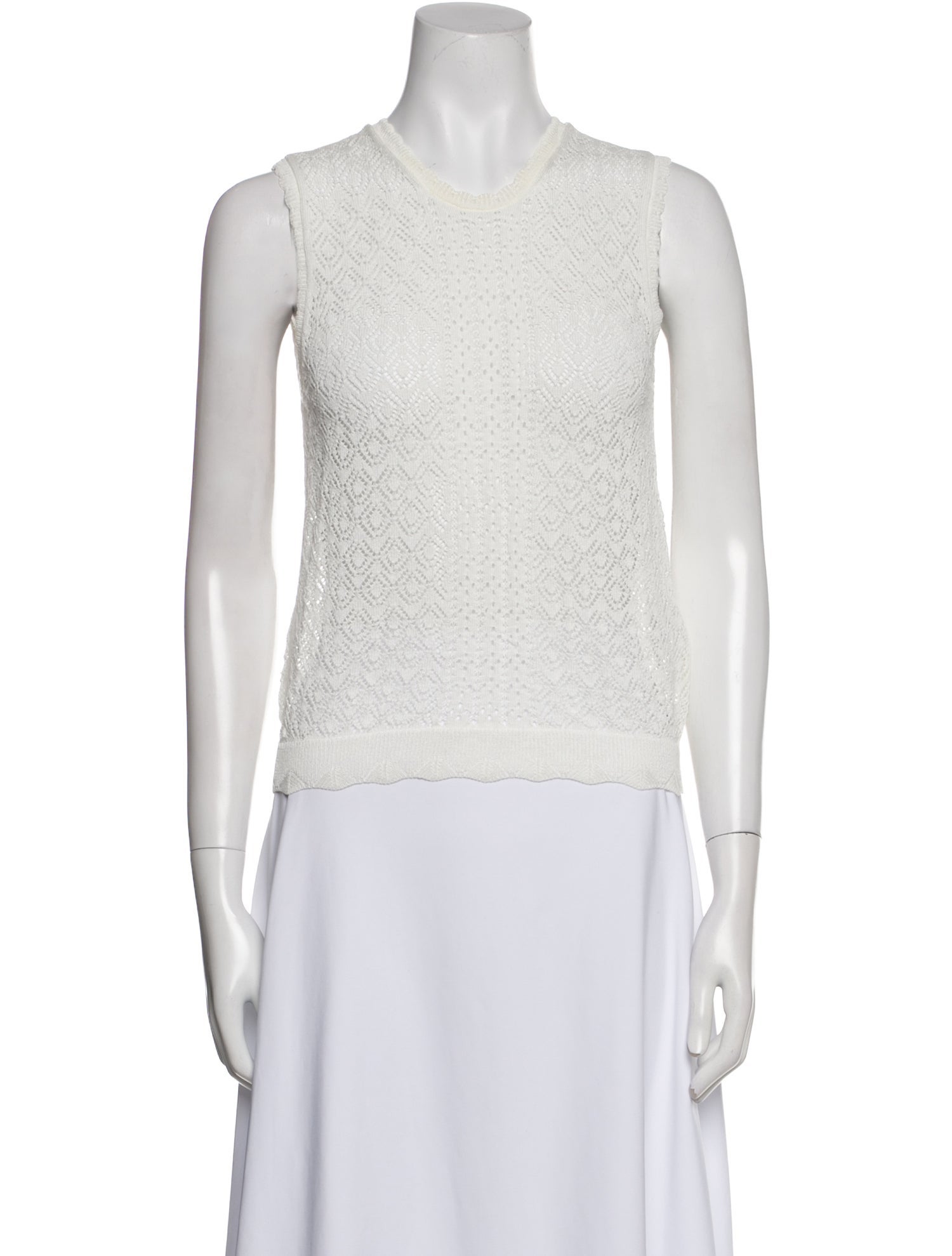 DÔEN Crew Neck Sleeveless Top