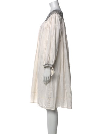 DÔEN Scoop Neck Knee-Length Dress