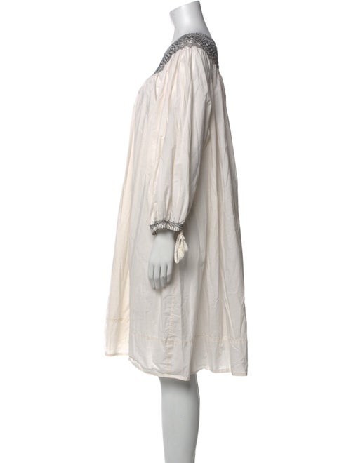 DÔEN Scoop Neck Knee-Length Dress