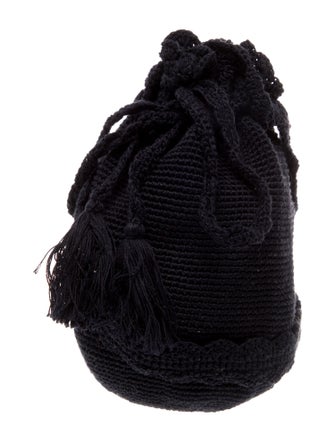 DÔEN Bucket Bag