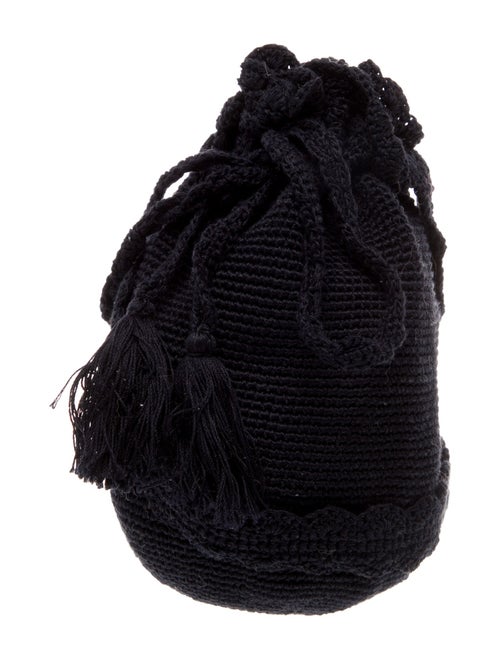DÔEN Bucket Bag