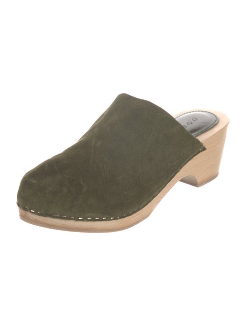 DÔEN Suede Mules