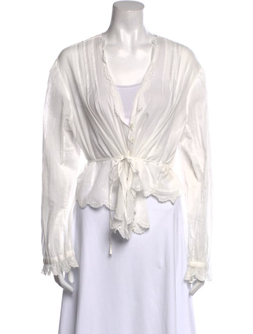 DÔEN V-Neck Long Sleeve Blouse