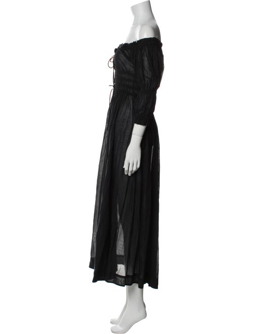 DÔEN Off-The-Shoulder Long Dress