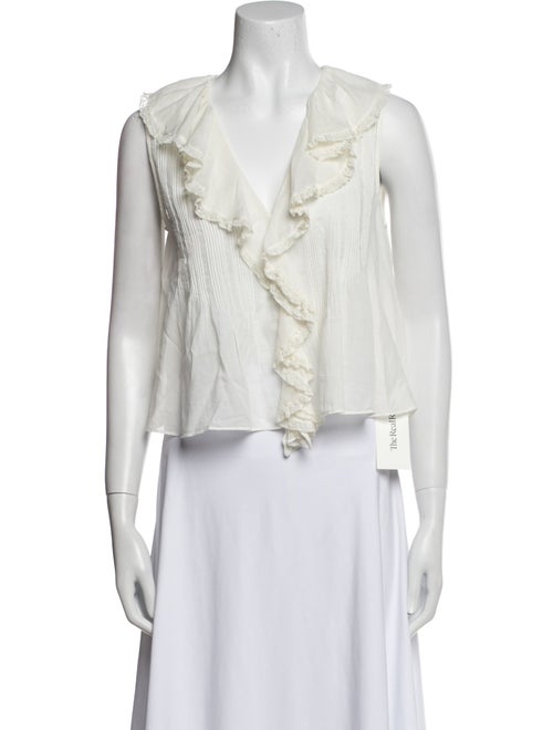 DÔEN V-Neck Sleeveless Crop Top