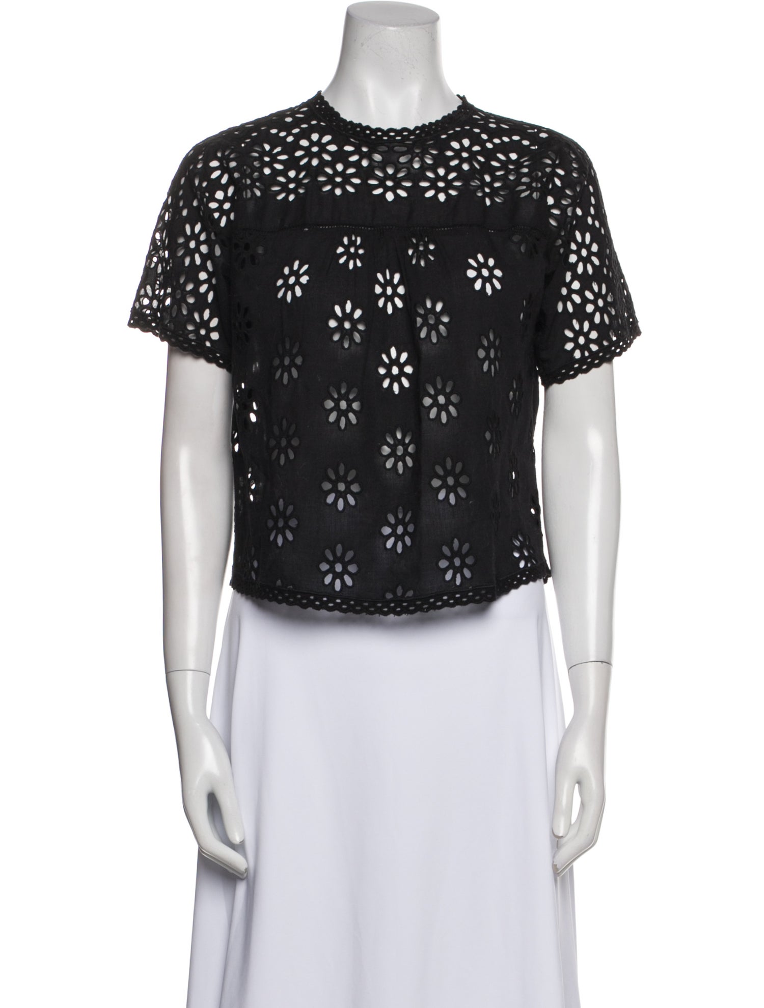 DÔEN Crew Neck Short Sleeve Crop Top