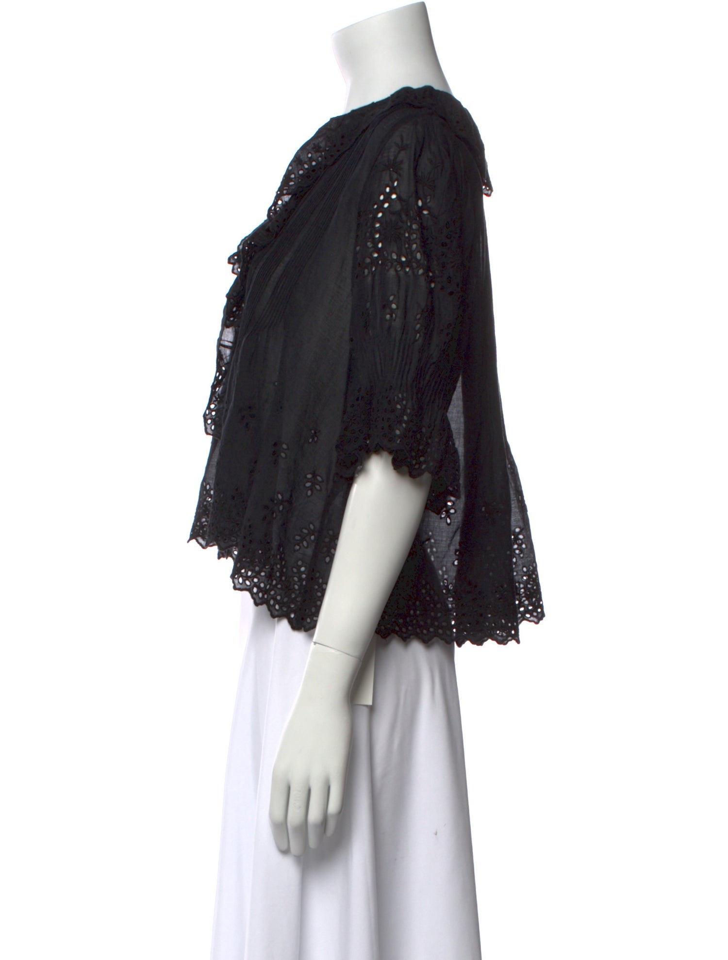 DÔEN V-Neck Three-Quarter Sleeve Crop Top w/ Tags