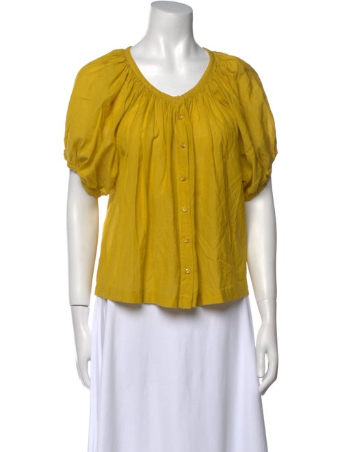 DÔEN Scoop Neck Short Sleeve Button-Up Top