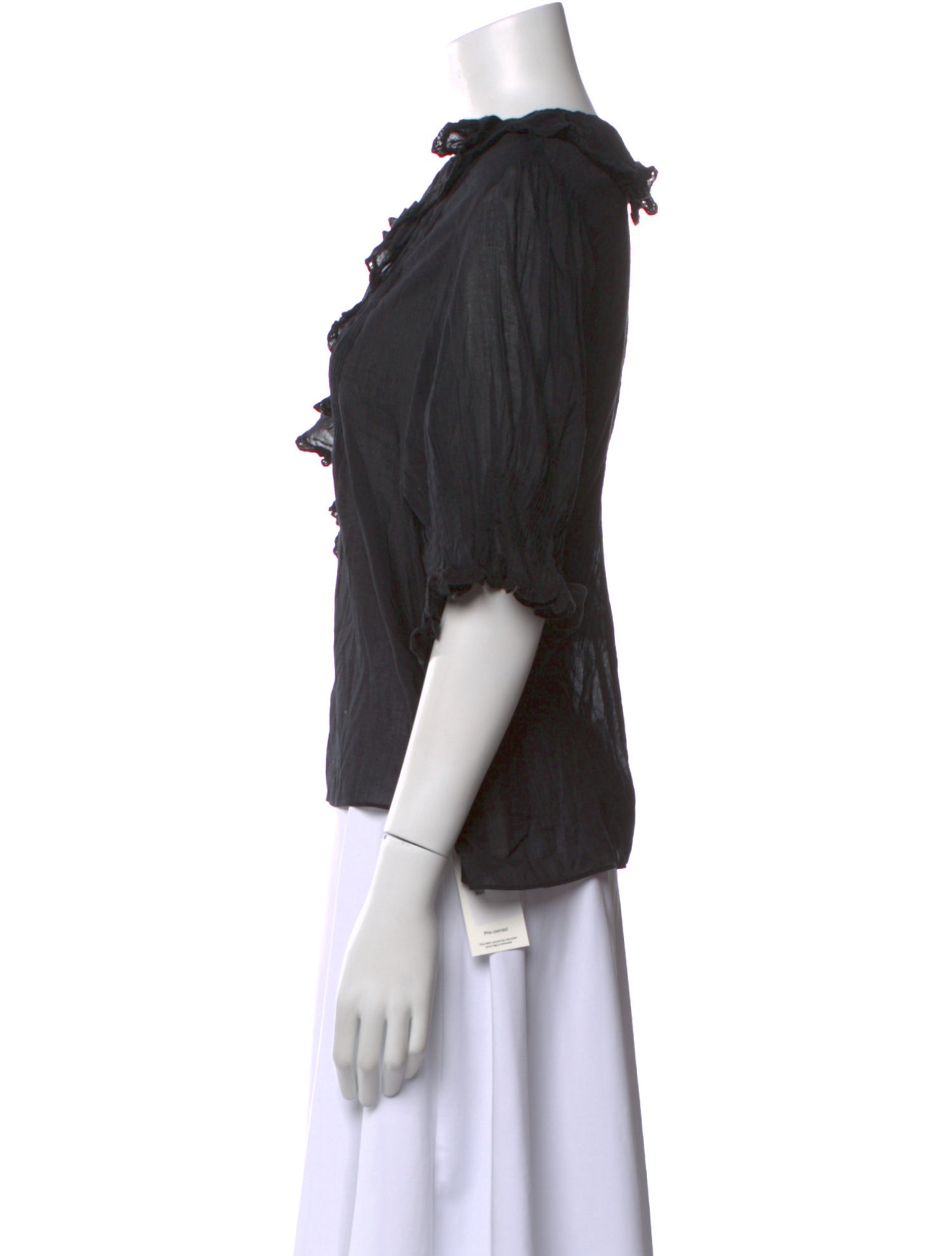 DÔEN V-Neck Three-Quarter Sleeve Blouse