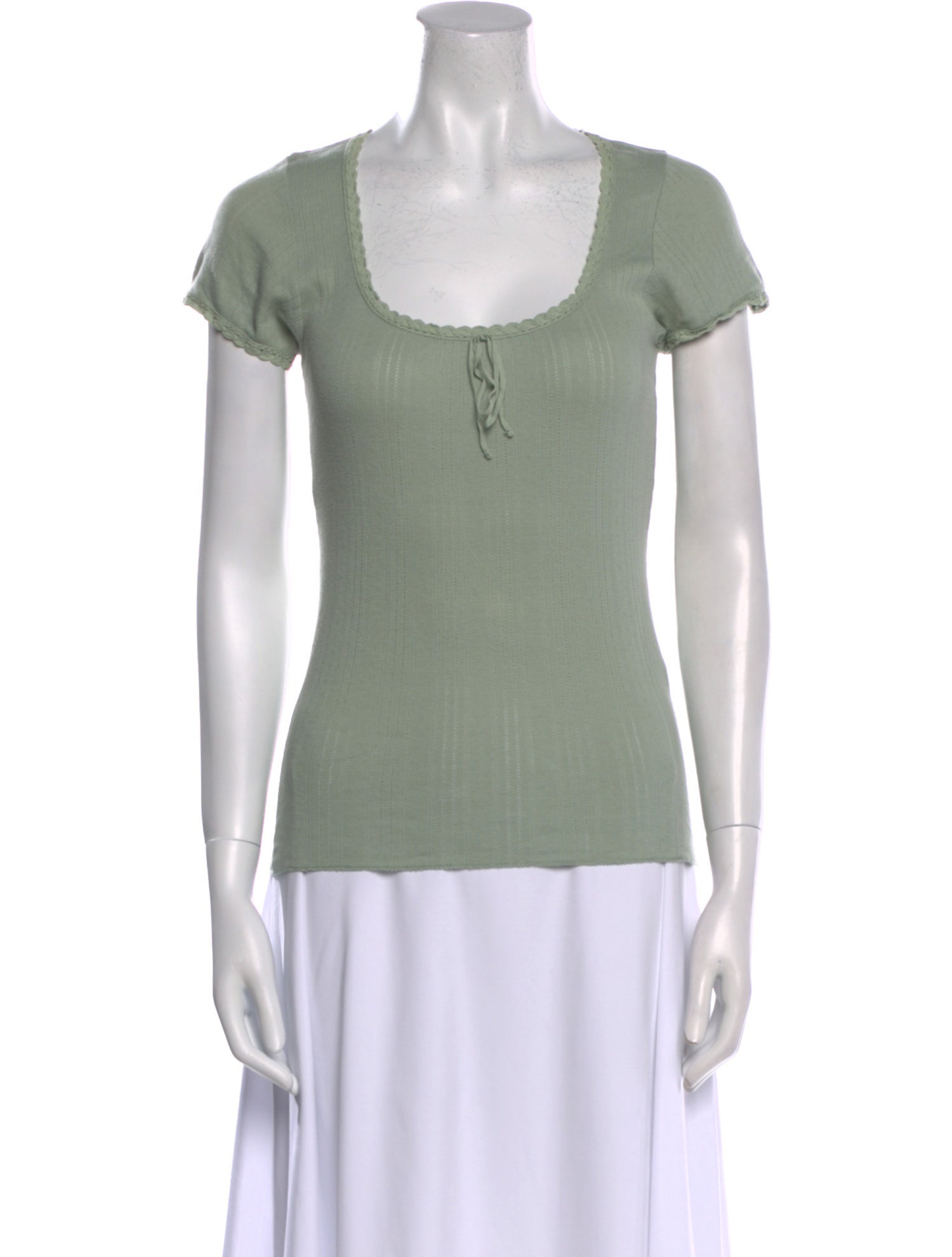 DÔEN Scoop Neck Short Sleeve T-Shirt