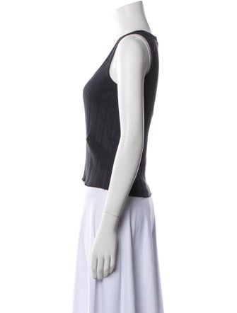 DÔEN Scoop Neck Sleeveless Top