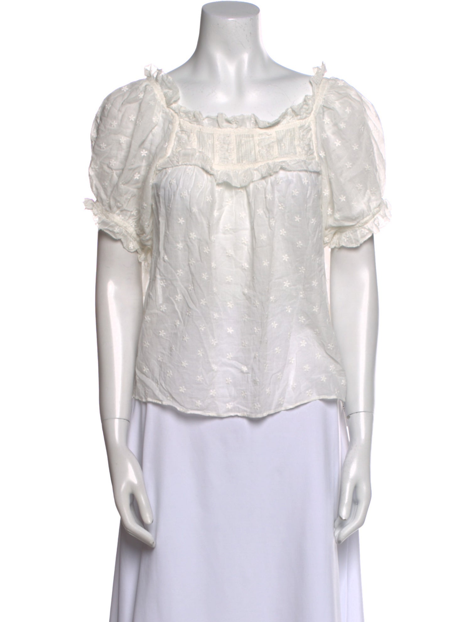 DÔEN Lace Pattern Square Neckline Blouse