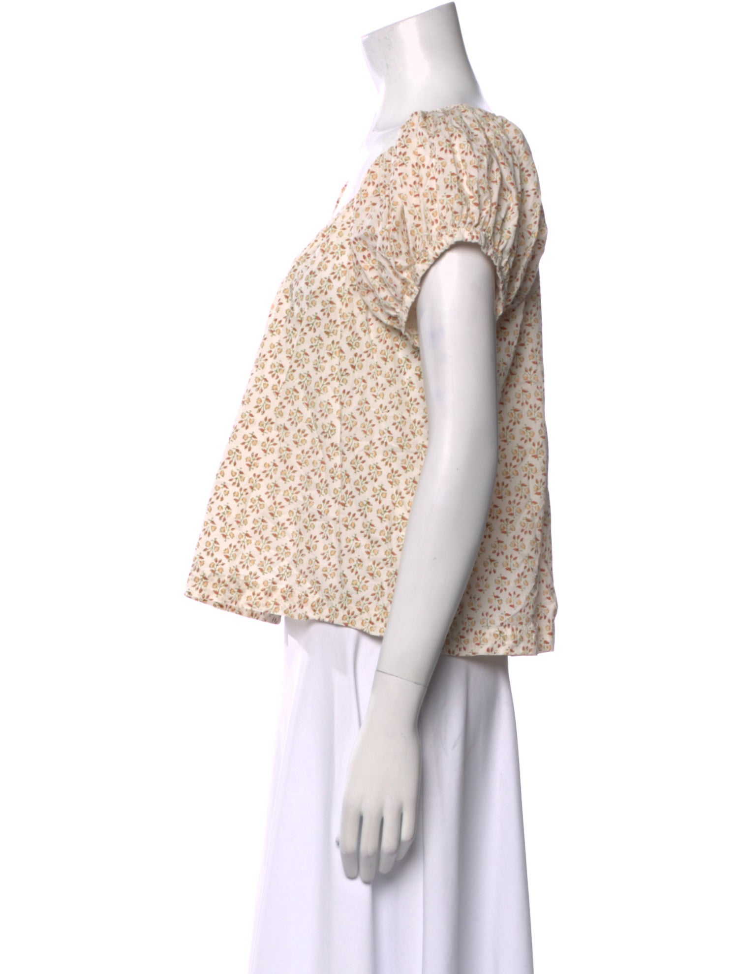 DÔEN Floral Print Scoop Neck Crop Top