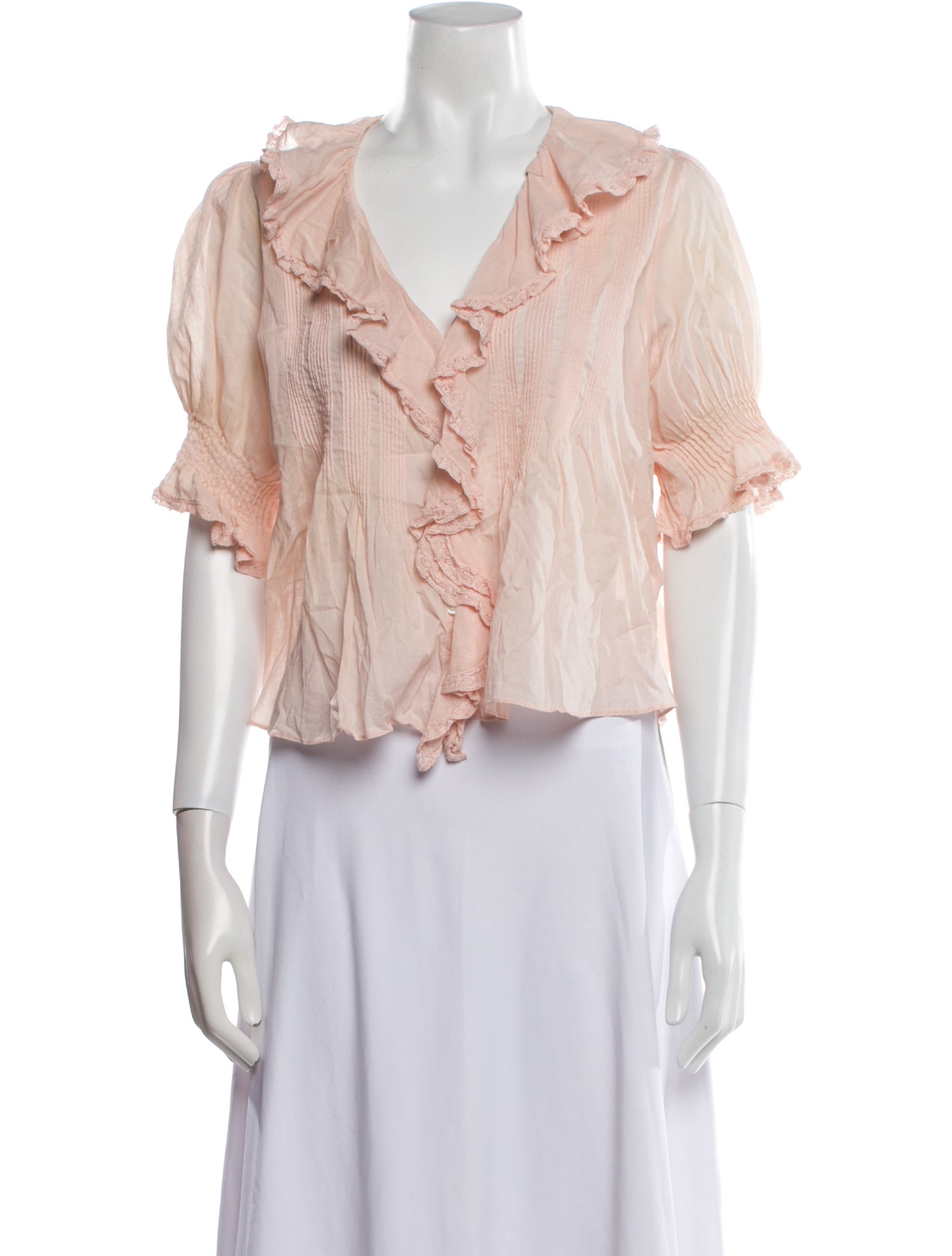 DÔEN V-Neck Three-Quarter Sleeve Crop Top