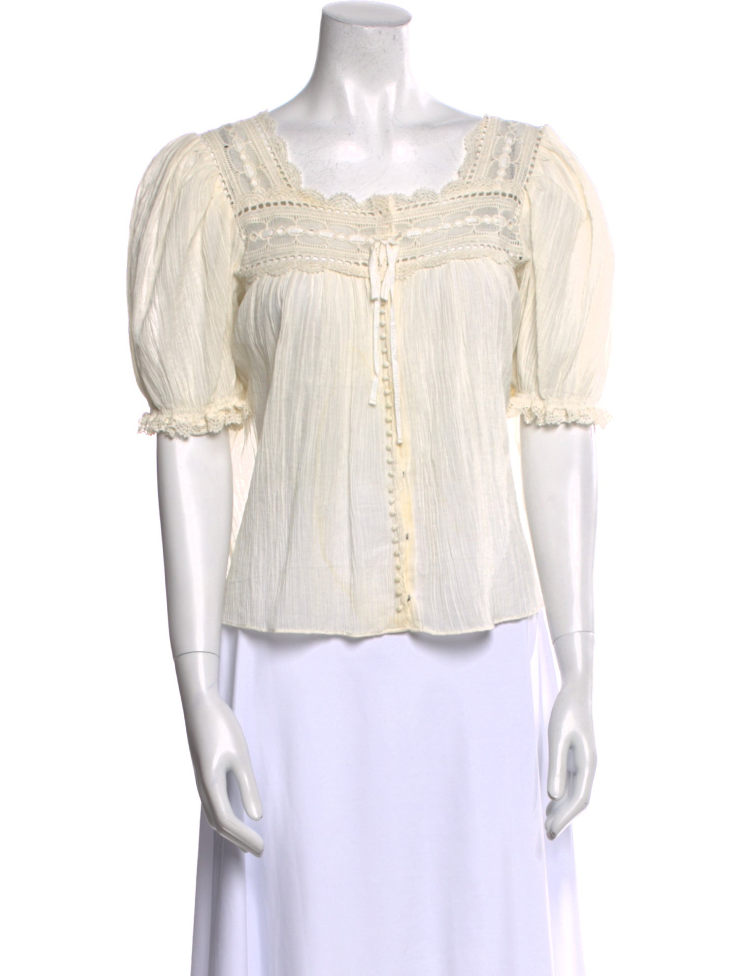 DÔEN Square Neckline Three-Quarter Sleeve Top