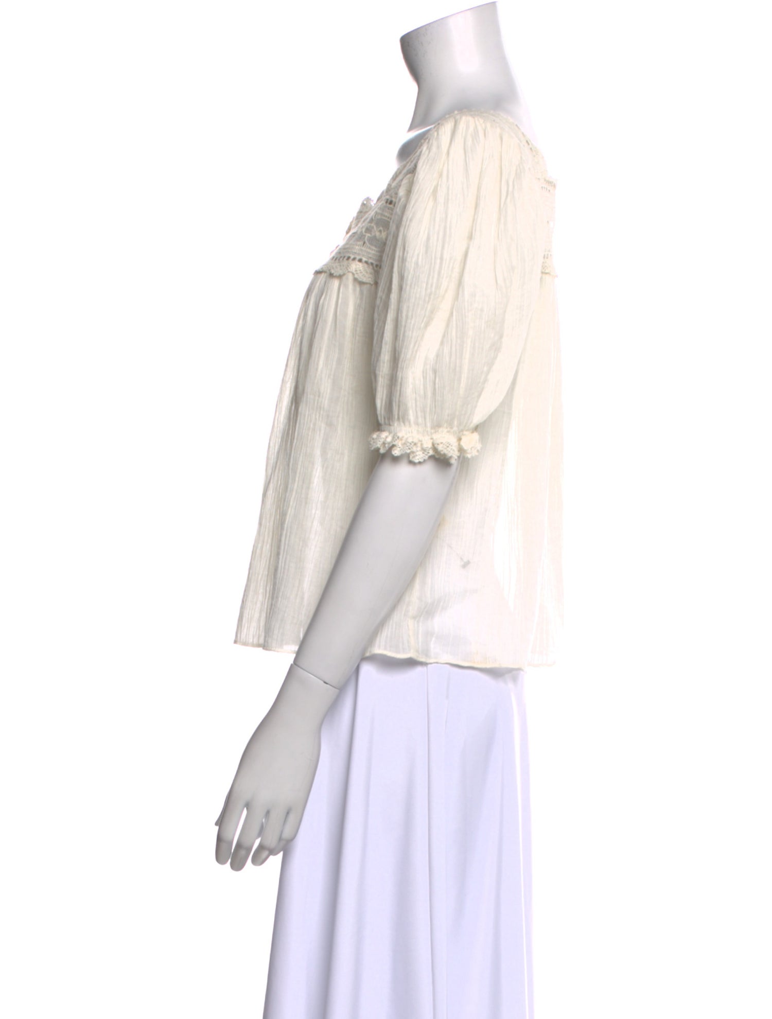 DÔEN Square Neckline Three-Quarter Sleeve Top