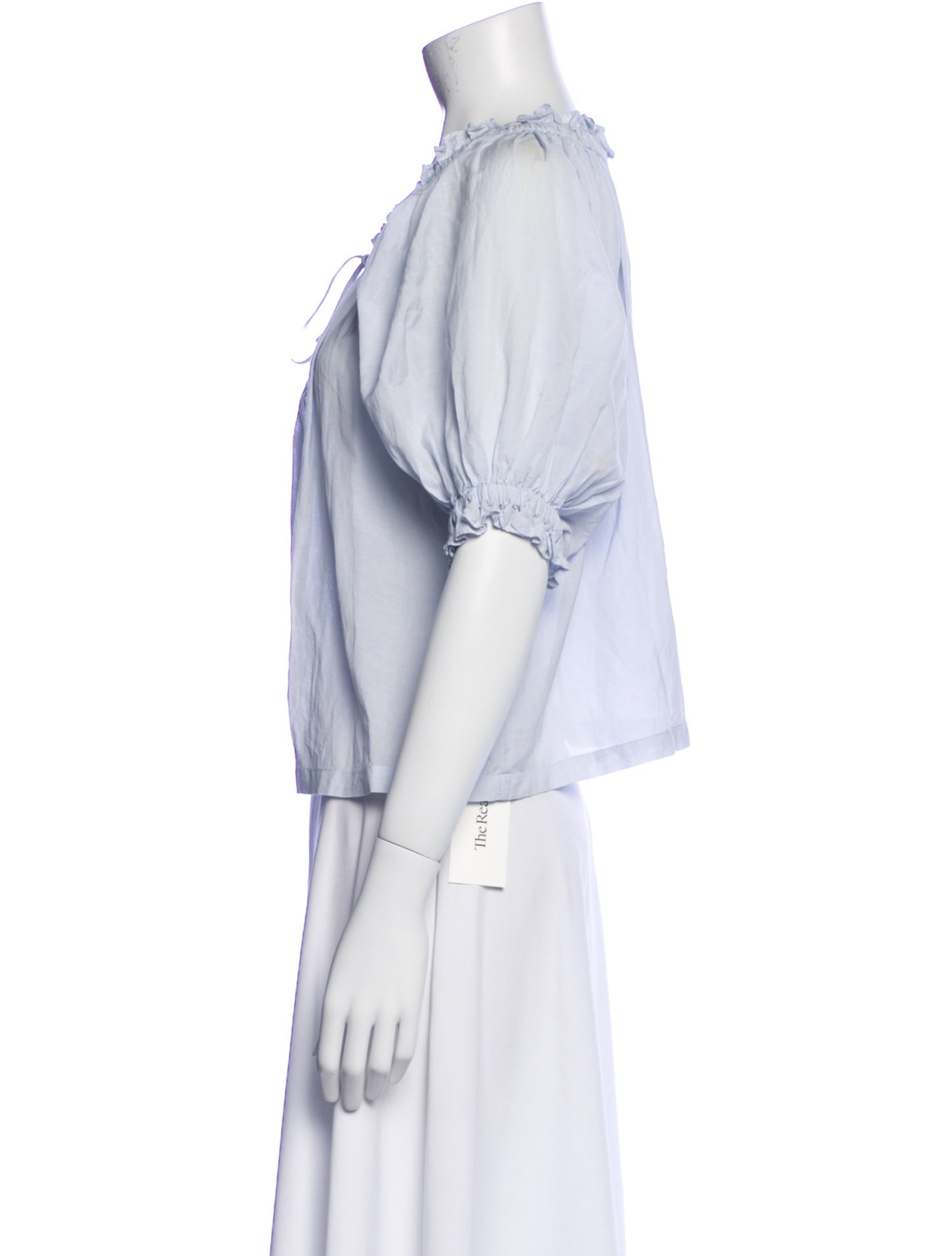 DÔEN V-Neck Three-Quarter Sleeve Blouse