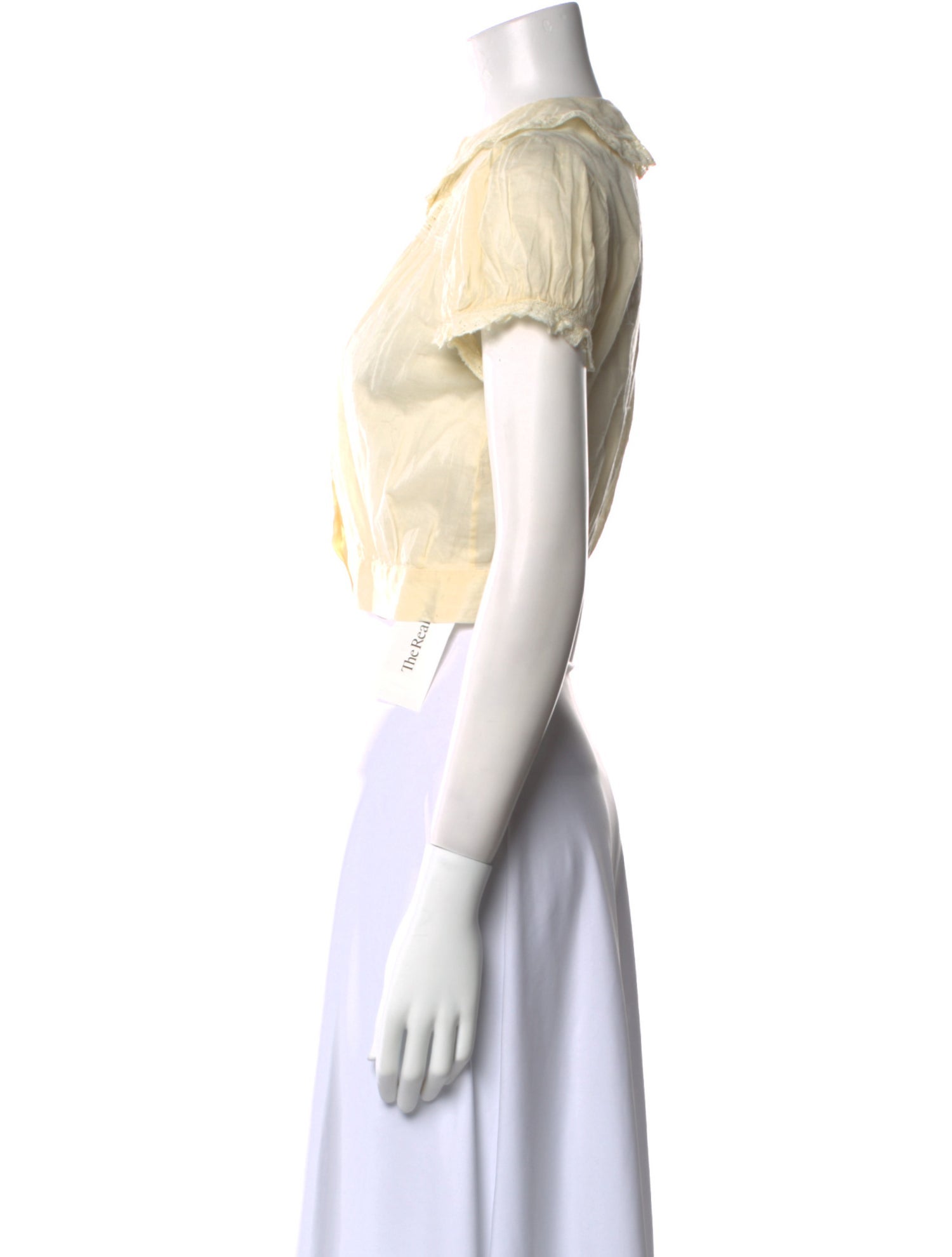 DÔEN Crew Neck Short Sleeve Crop Top