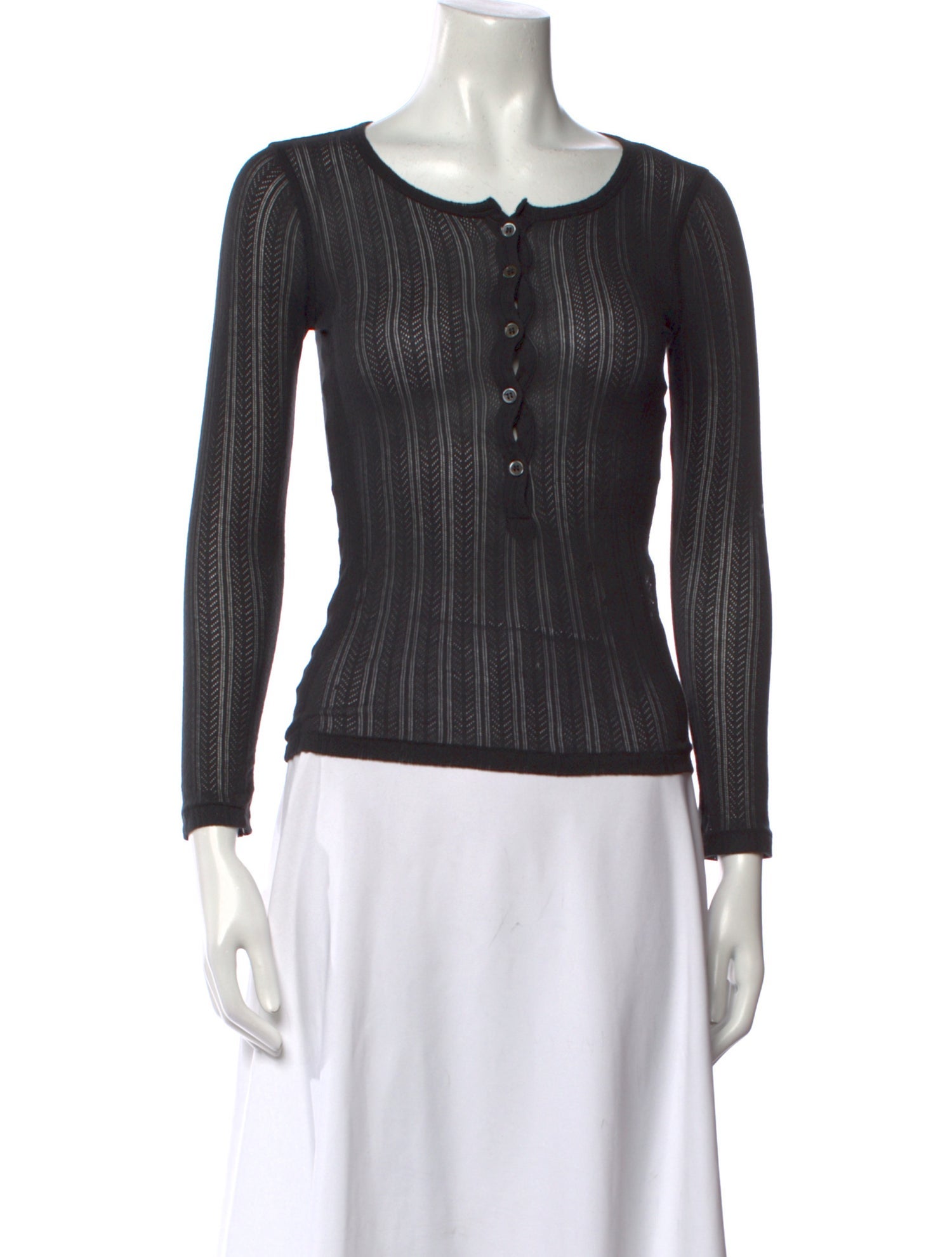 DÔEN Scoop Neck Long Sleeve Top