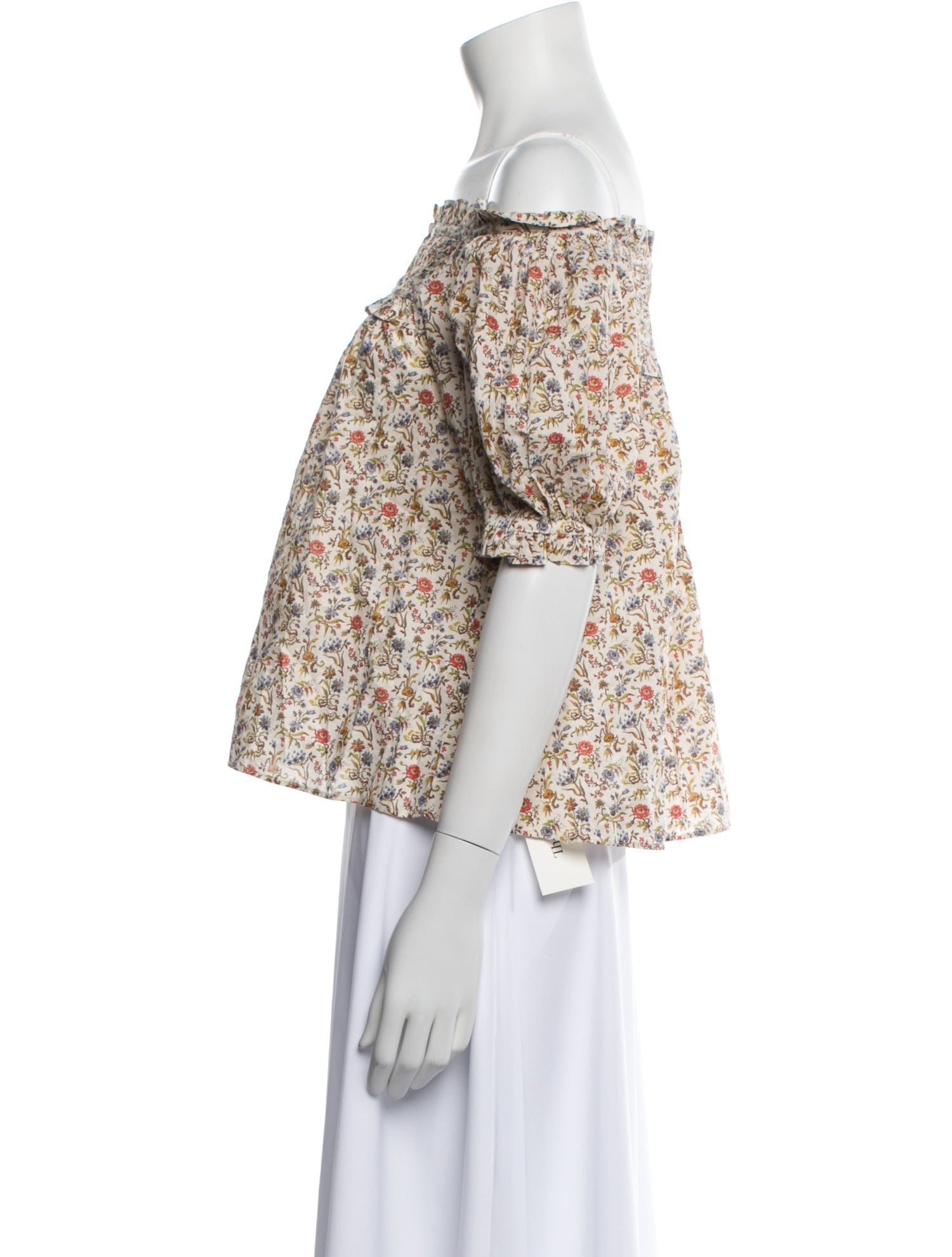 DÔEN Floral Print Off-The-Shoulder Crop Top