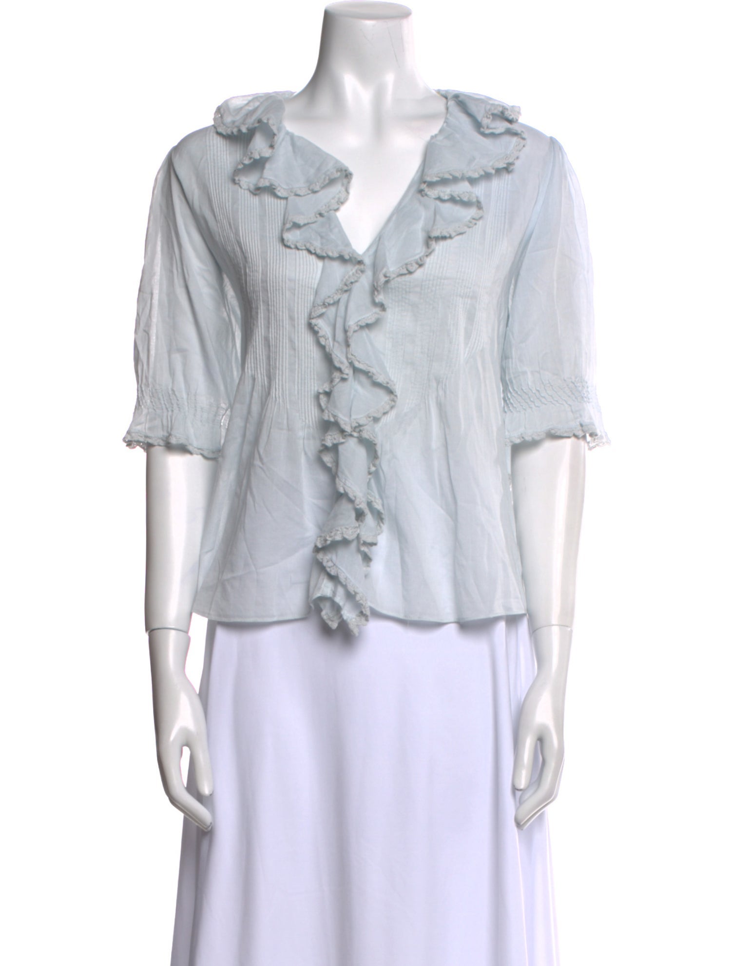 DÔEN V-Neck Three-Quarter Sleeve Blouse