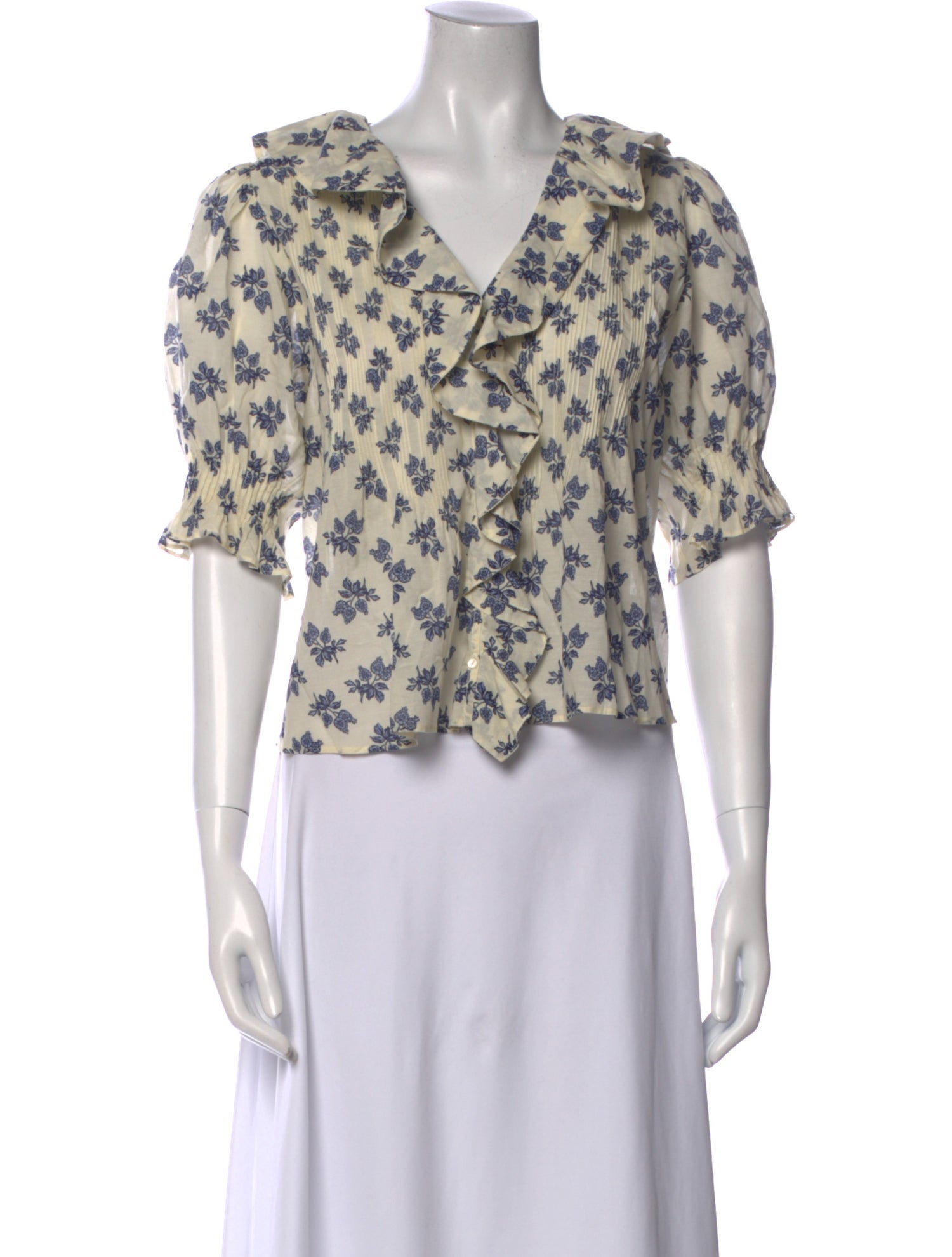 DÔEN Floral Print V-Neck Crop Top