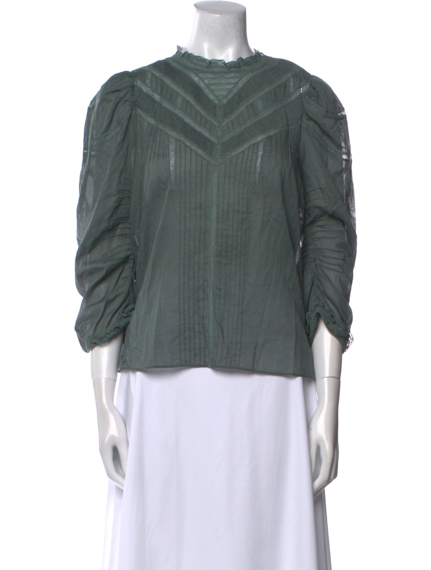 DÔEN Bateau Neckline Three-Quarter Sleeve Blouse