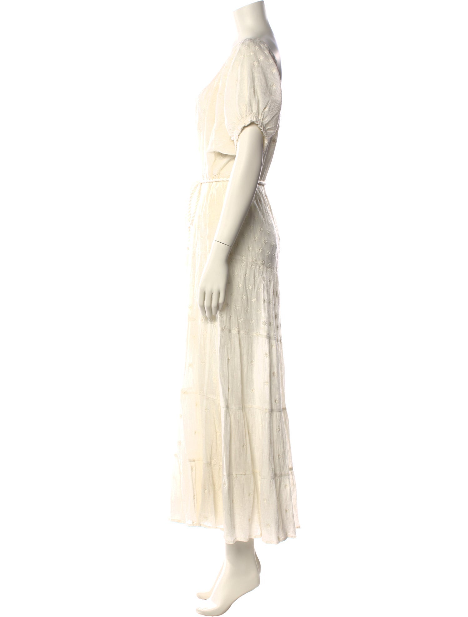 DÔEN Scoop Neck Midi Length Dress