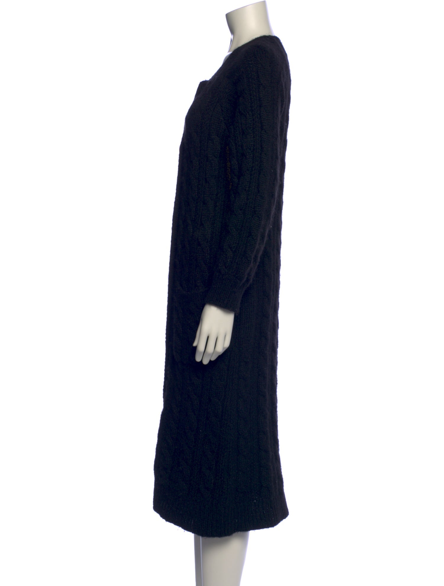 DÔEN Baby Alpaca Crew Neck Sweater