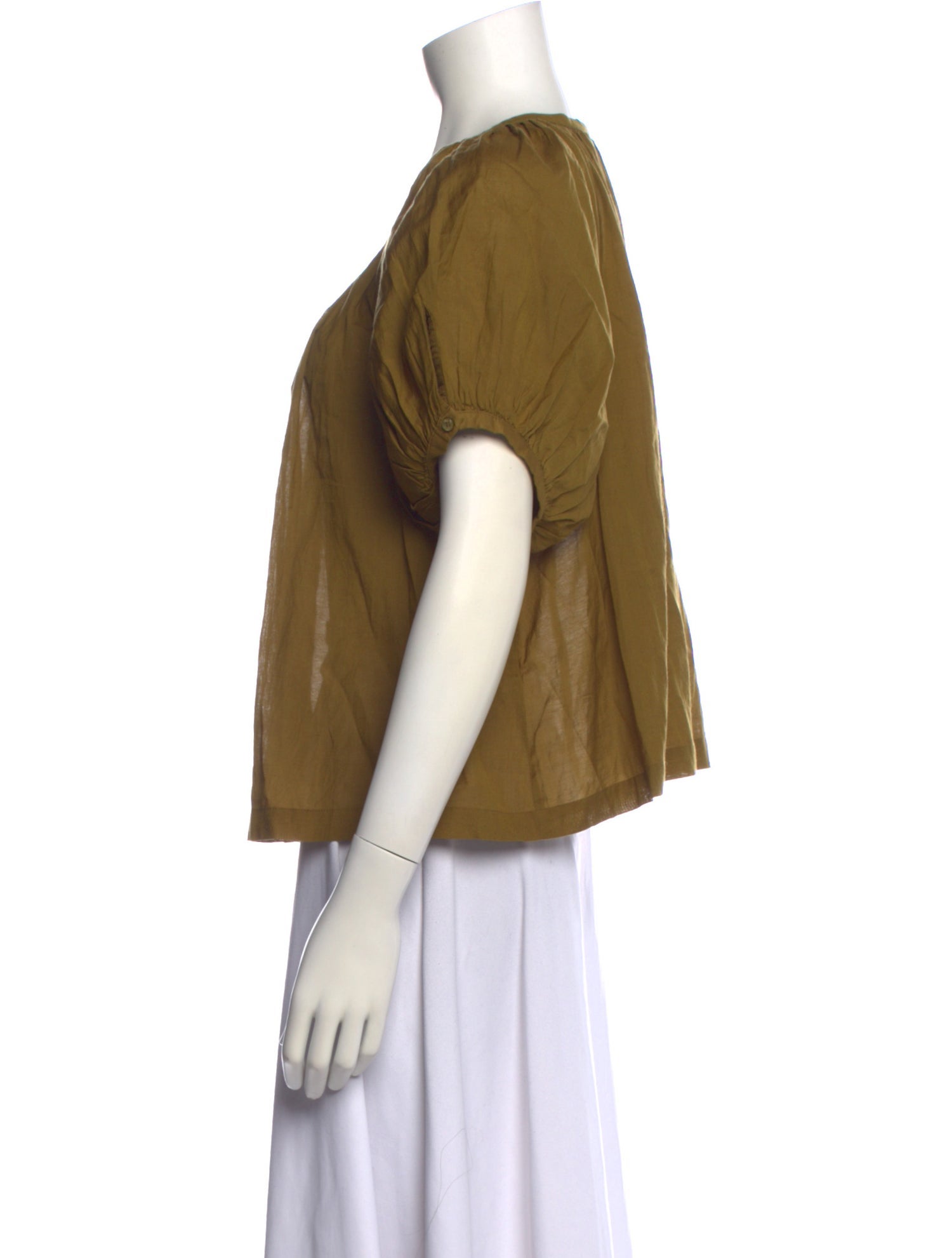 DÔEN Scoop Neck Short Sleeve Button-Up Top