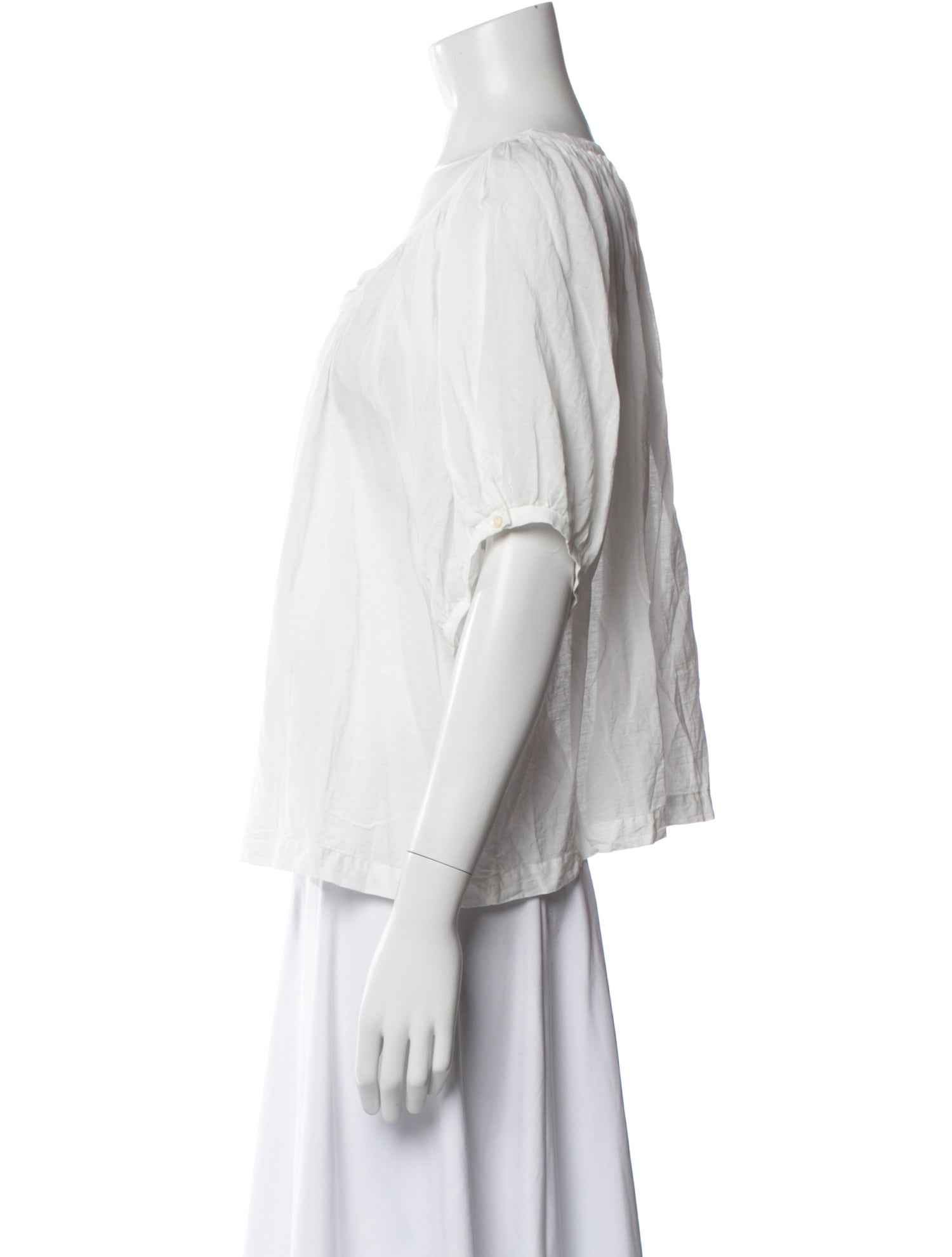 DÔEN Crew Neck Short Sleeve Blouse