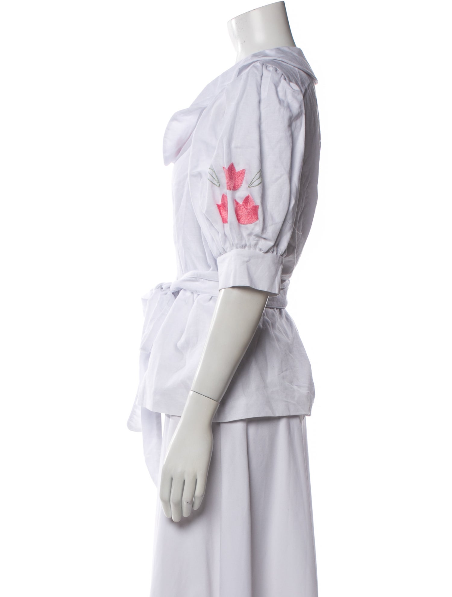 dondolo V-Neck Three-Quarter Sleeve Blouse