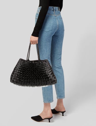 Dragon Diffusion Leather Shoulder Bag