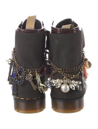 Dr. Martens x Marc Jacobs Leather Chain-Link Accents Combat Boots