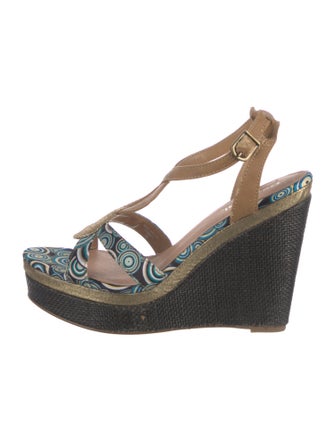 Desigual Printed T-Strap Pumps