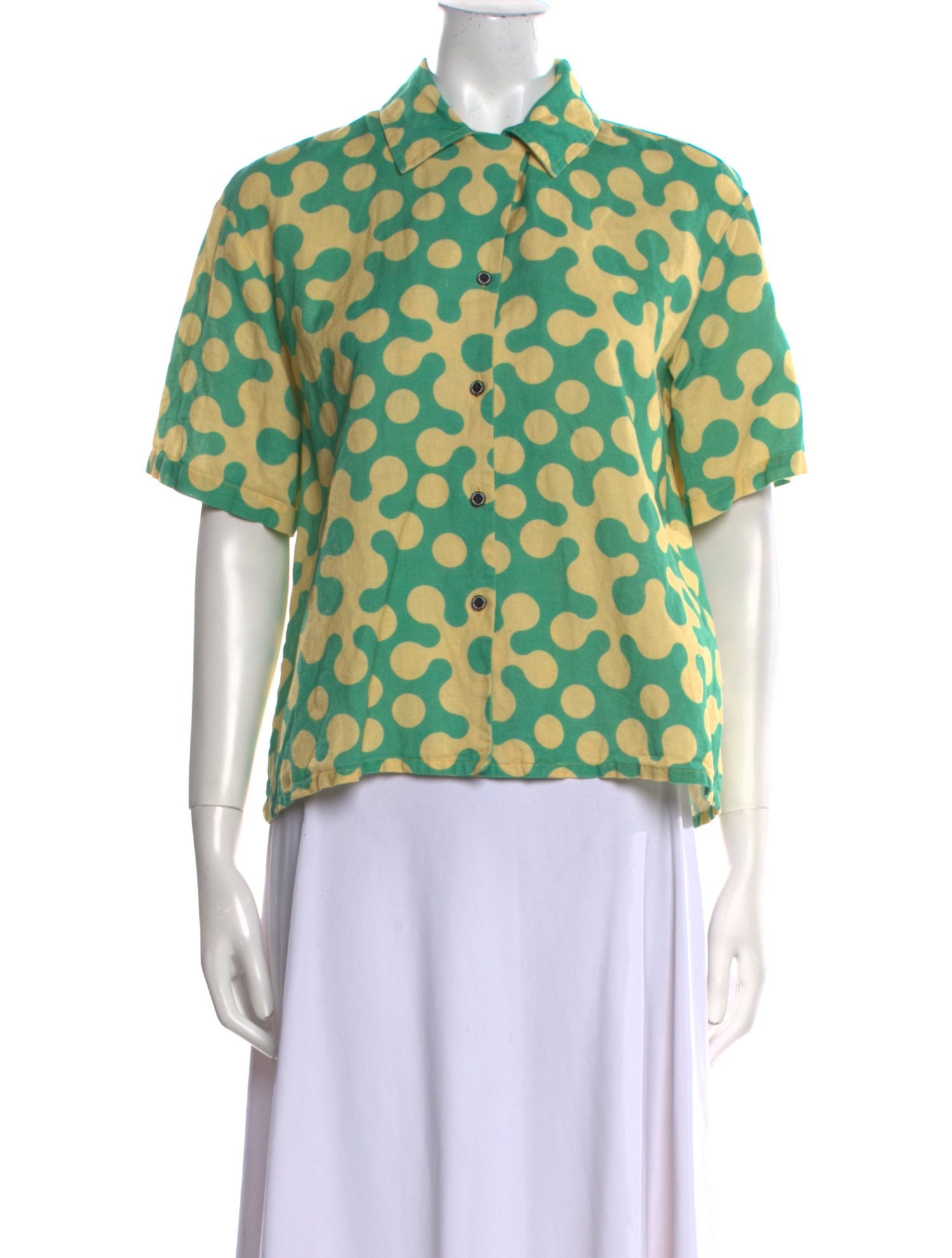 Dusen Dusen Printed Mock Neck Button-Up Top