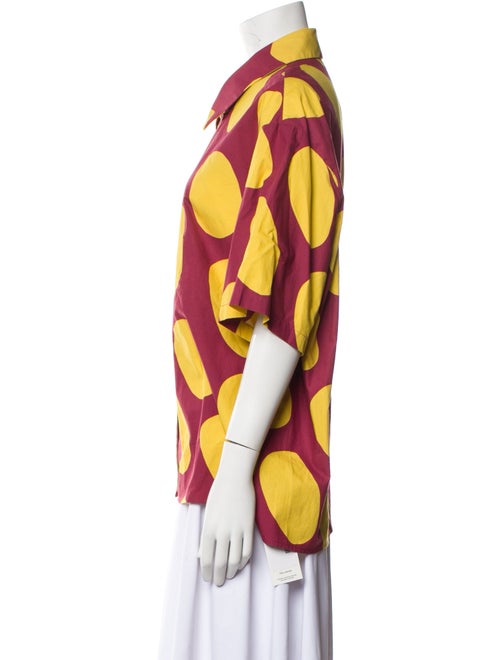 Dusen Dusen Printed Short Sleeve Button-Up Top