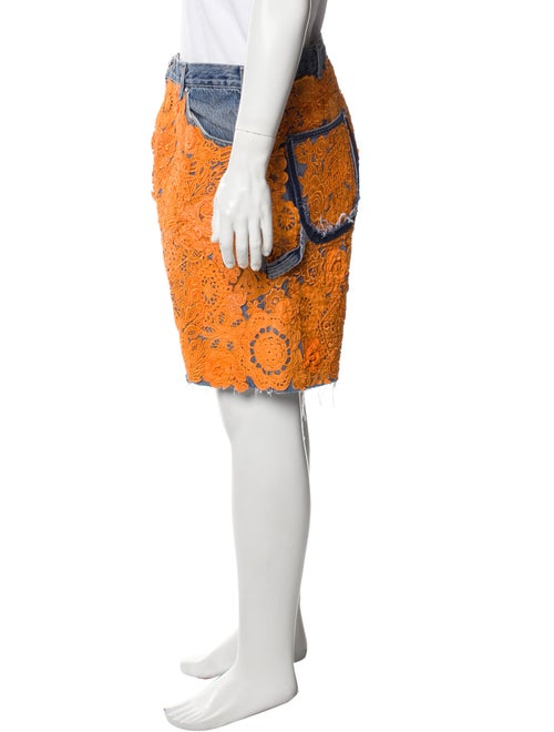 EARTHLING VIP Lace Pattern Knee-Length Shorts