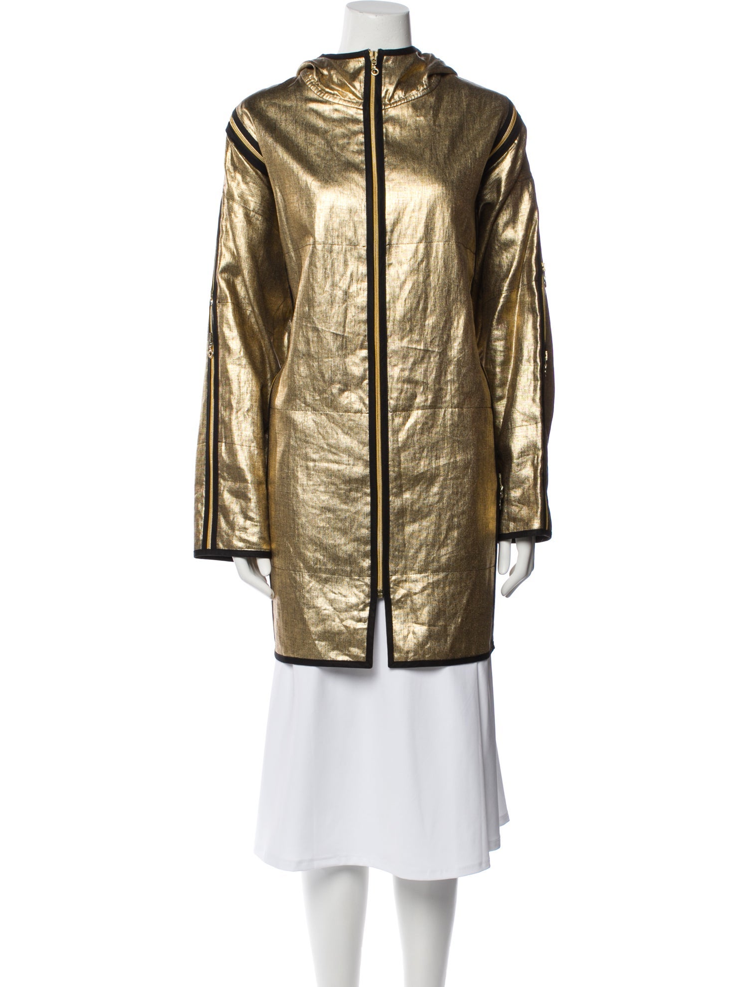 Et Dieu Crea La Femme Coat