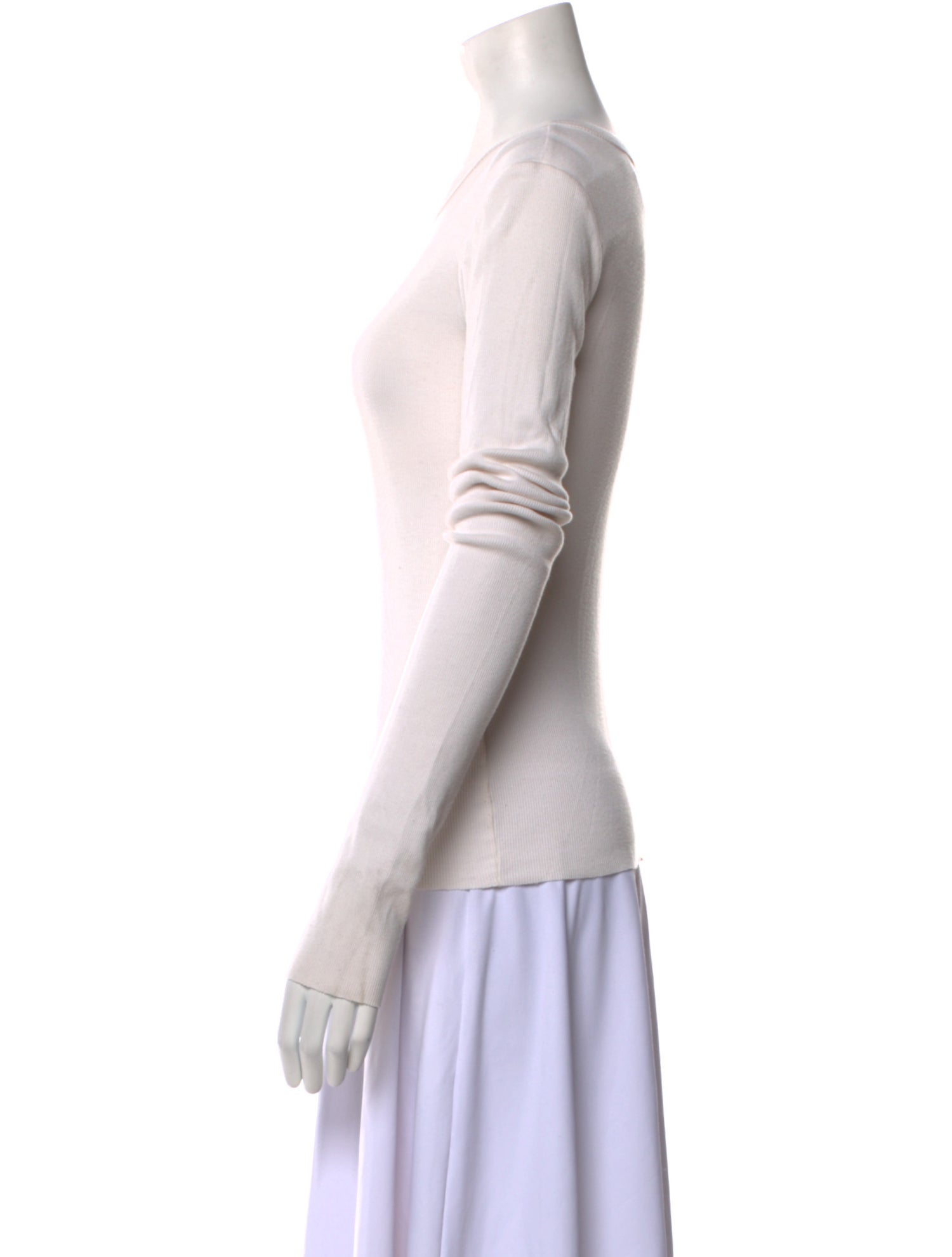 Éterne Scoop Neck Long Sleeve T-Shirt