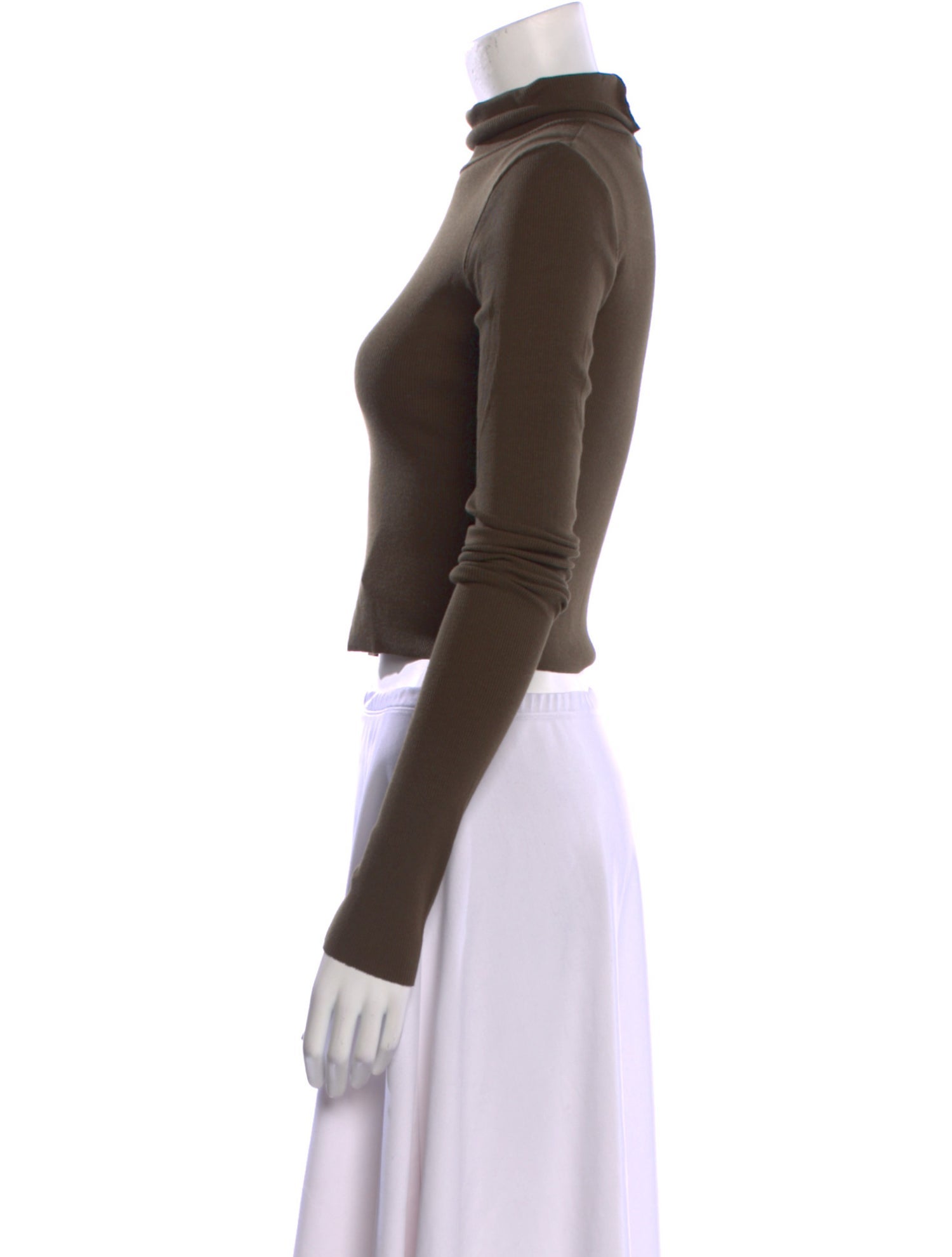 Éterne Turtleneck Sweater