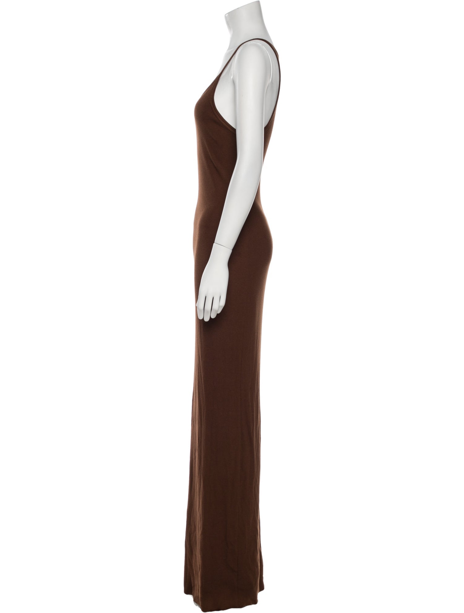 Éterne Scoop Neck Long Dress
