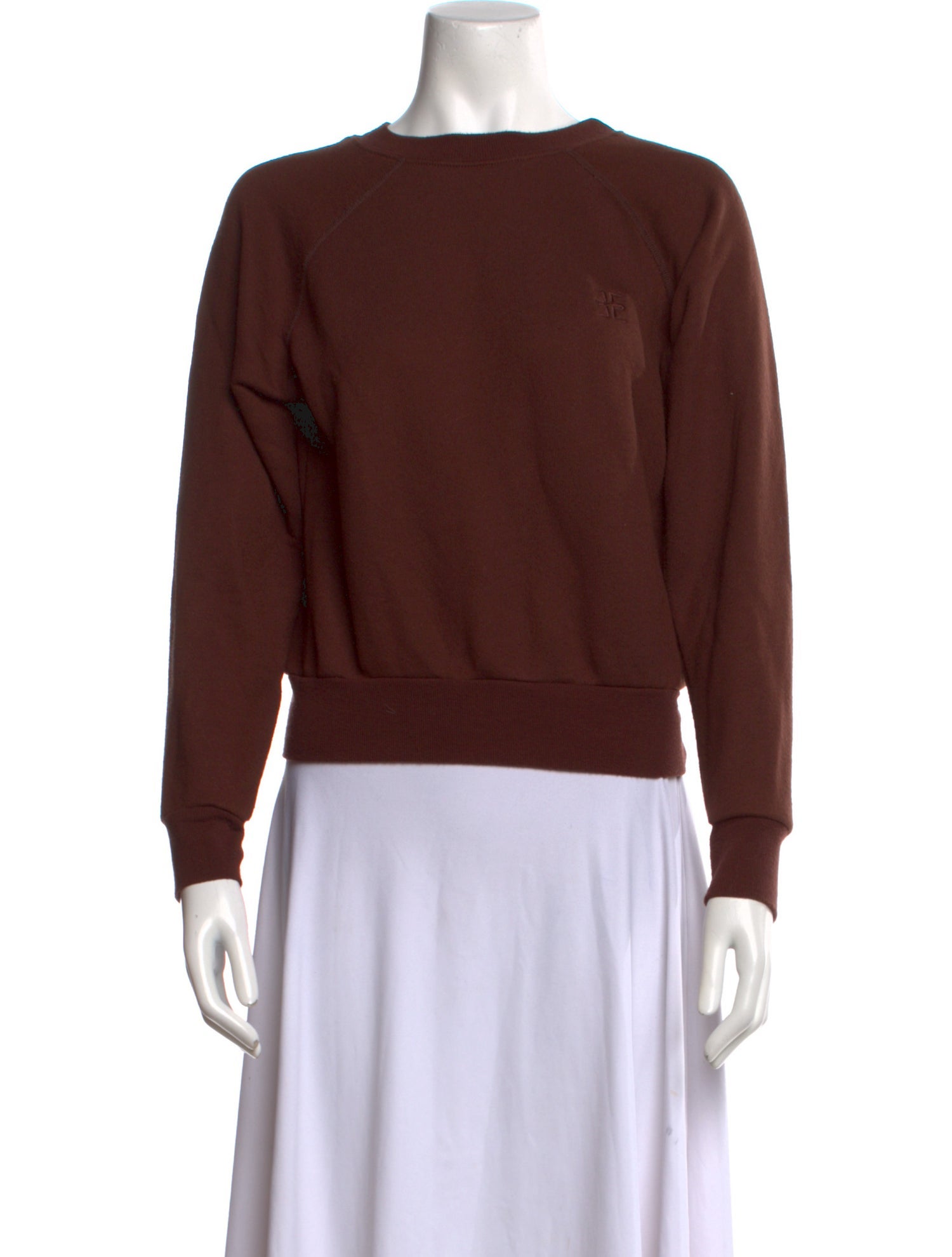 Éterne Bateau Neckline Sweater