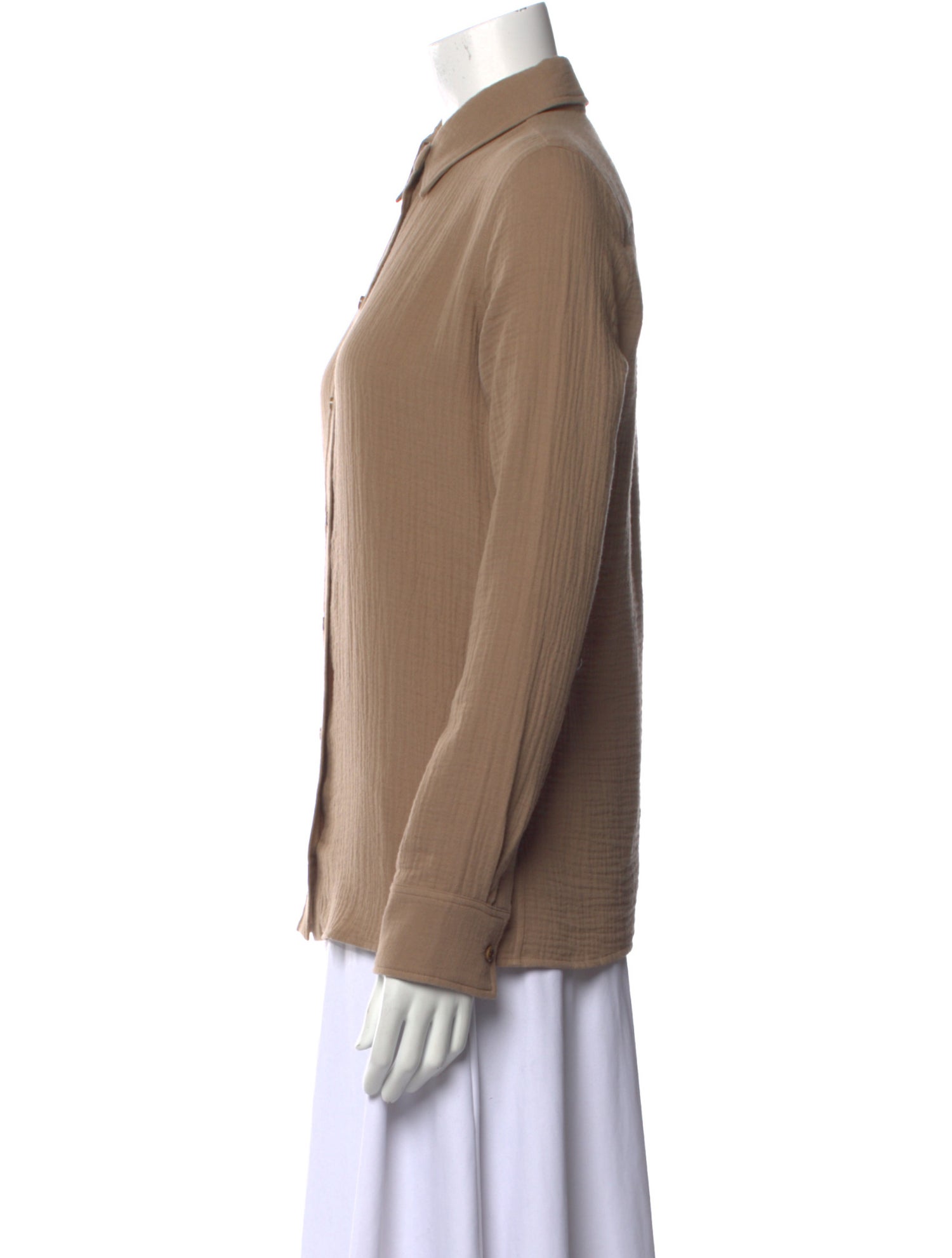 Éterne Long Sleeve Button-Up Top